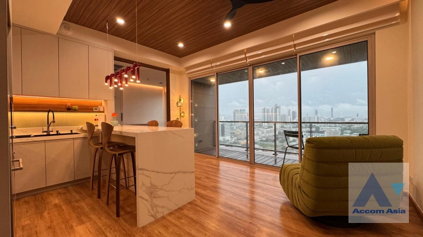Top floor |  The Lofts Yennakart Condominium  2 Bedroom for Sale & Rent BRT Thanon Chan in Sathorn Bangkok