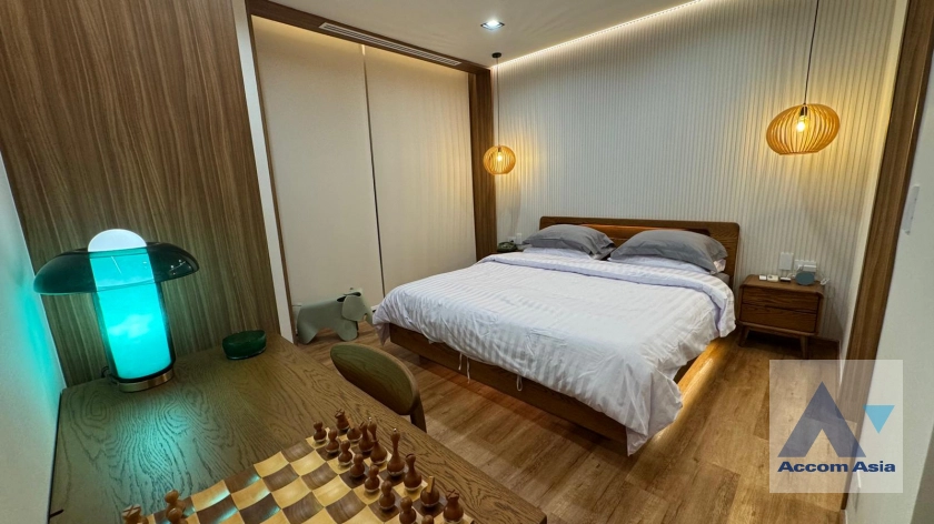 6  2 br Condominium for rent and sale in Sathorn ,Bangkok BRT Thanon Chan at The Lofts Yennakart AA45371