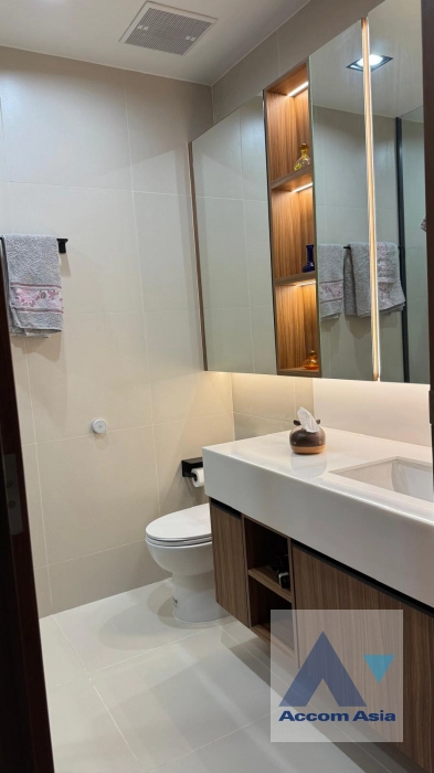 8  2 br Condominium for rent and sale in Sathorn ,Bangkok BRT Thanon Chan at The Lofts Yennakart AA45371