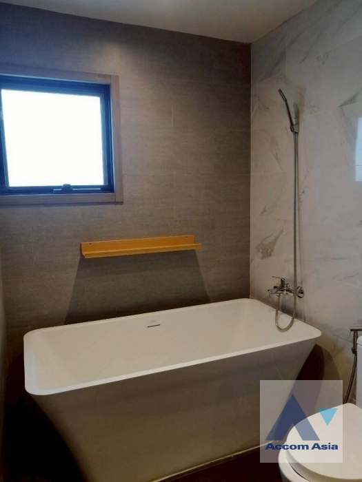14  3 br Apartment for rent and sale in Sukhumvit ,Bangkok MRT Sukhumvit - BTS Asok at Contemporary Mansion AA45374