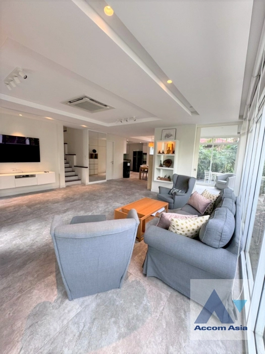  1  3 br House For Rent in Lat Phrao ,Bangkok  at Bangkok Villa AA45376