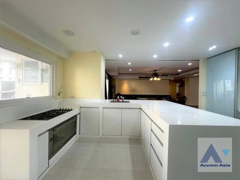 6  3 br Condominium for rent and sale in Sukhumvit ,Bangkok BTS Asok - MRT Sukhumvit at Windsor Tower AA45388