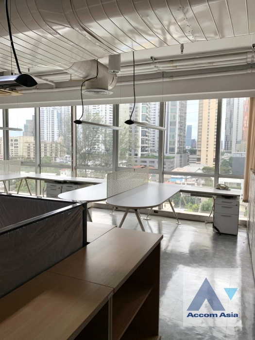 4  Office Space For Rent in Sukhumvit ,Bangkok BTS Phrom Phong at Richmond Building AA45390