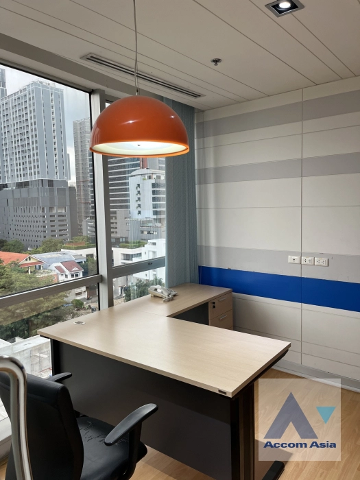 7  Office Space For Rent in Sukhumvit ,Bangkok BTS Phrom Phong at Richmond Building AA45390