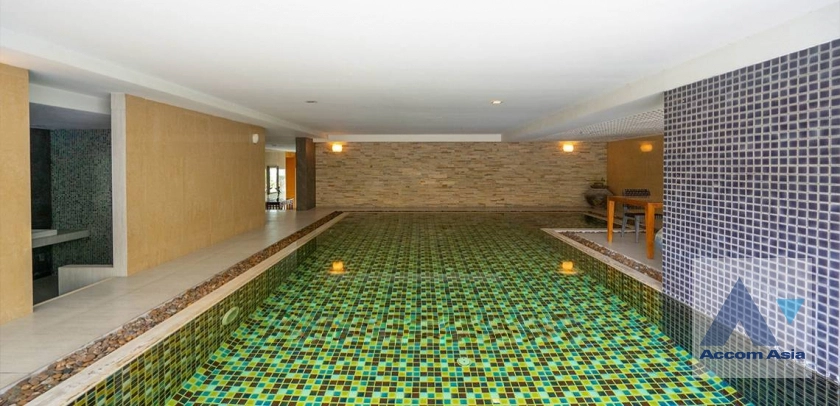 Turnberry Condominium  3 Bedroom for Sale BTS Phrom Phong in Sukhumvit Bangkok