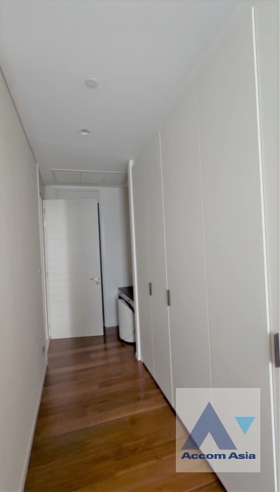 12  2 br Condominium For Rent in Ploenchit ,Bangkok  at The Residences at Sindhorn Kempinski Hotel Bangkok AA45392