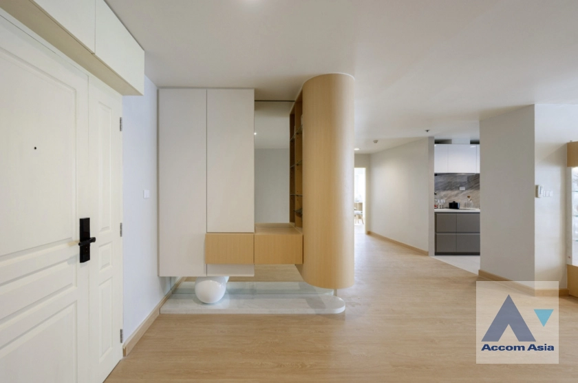 8  2 br Condominium For Sale in Sukhumvit ,Bangkok BTS Phrom Phong at The Waterford Diamond AA45393