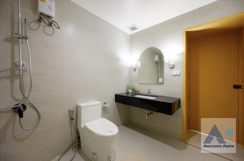 20  2 br Condominium For Sale in Sukhumvit ,Bangkok BTS Phrom Phong at The Waterford Diamond AA45393