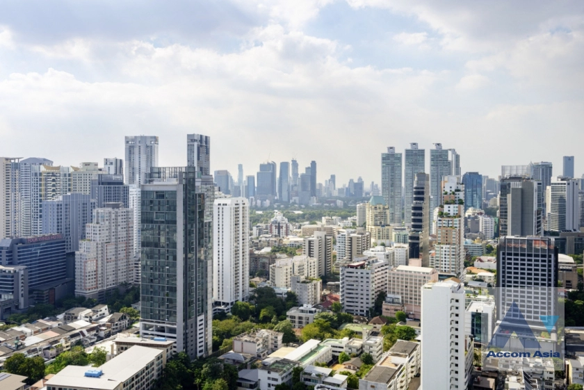 27  2 br Condominium For Sale in Sukhumvit ,Bangkok BTS Phrom Phong at The Waterford Diamond AA45393