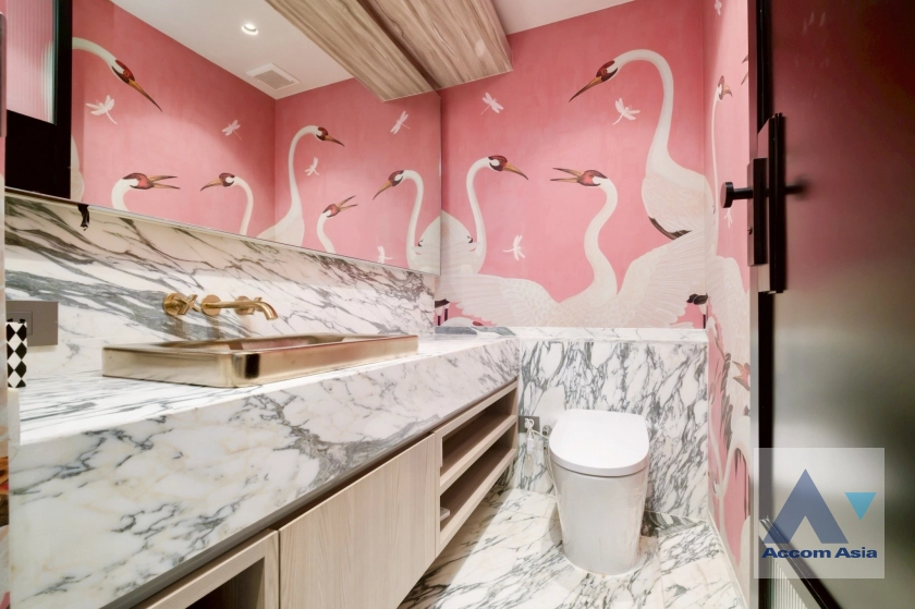 19  3 br Condominium For Sale in Sukhumvit ,Bangkok MRT Sukhumvit - BTS Asok at Fynn Sukhumvit 31 Condominium AA45395