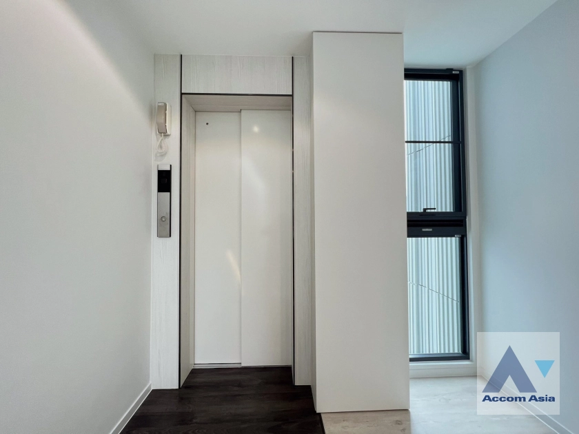 8  4 br House For Sale in Latkrabang ,Bangkok  at VIVE Krungthep Kreetha AA45397