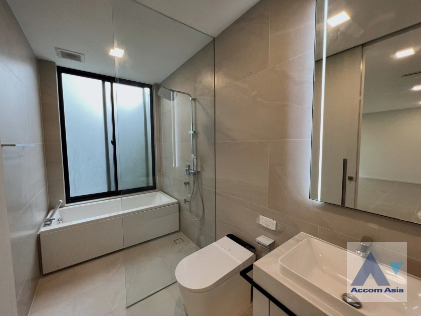 17  4 br House For Sale in Latkrabang ,Bangkok  at VIVE Krungthep Kreetha AA45397