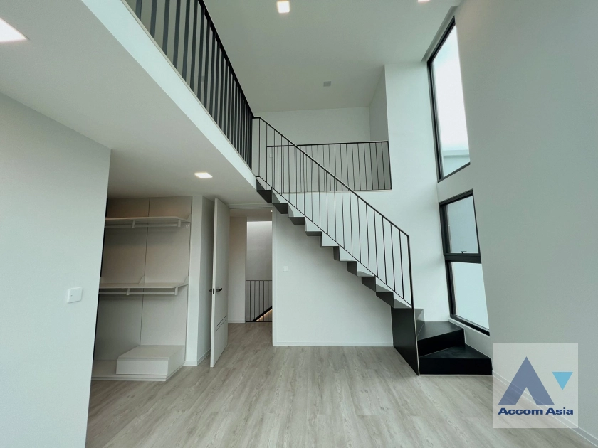 19  4 br House For Sale in Latkrabang ,Bangkok  at VIVE Krungthep Kreetha AA45397