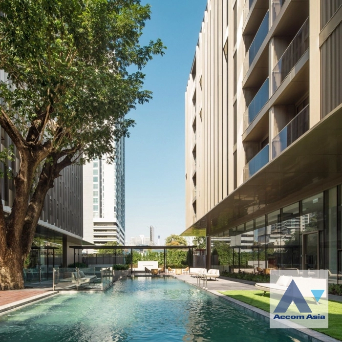 unit 3 Bedrooms  Apartment For Rent & Sale in Sukhumvit, Bangkok  (AA45402)