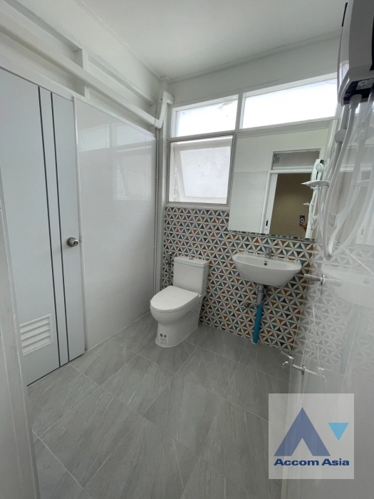 21  2 br House for rent and sale in Sathorn ,Bangkok  AA45405