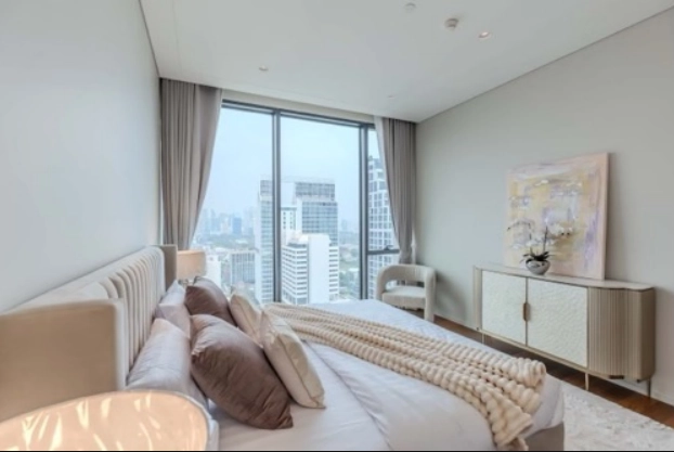 8  2 br Condominium For Rent in Ploenchit ,Bangkok BTS Chitlom at The Residences at Sindhorn Kempinski Hotel Bangkok AA45408