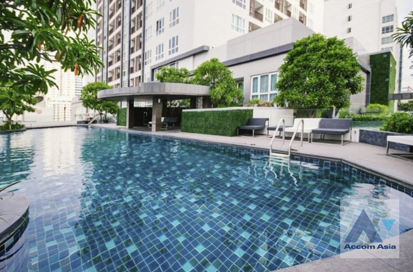 Duplex Condo | 15 Sukhumvit Residences Condominium  for Sale BTS Asok in Sukhumvit Bangkok