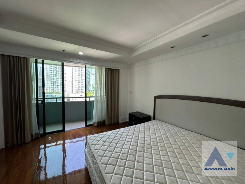8  3 br Apartment For Rent in Sukhumvit ,Bangkok BTS Nana at Charming view of Sukhumvit AA45421