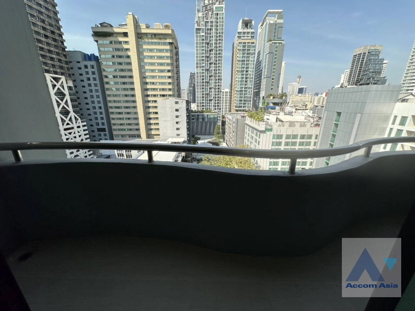 18  3 br Apartment For Rent in Sukhumvit ,Bangkok BTS Nana at Charming view of Sukhumvit AA45421