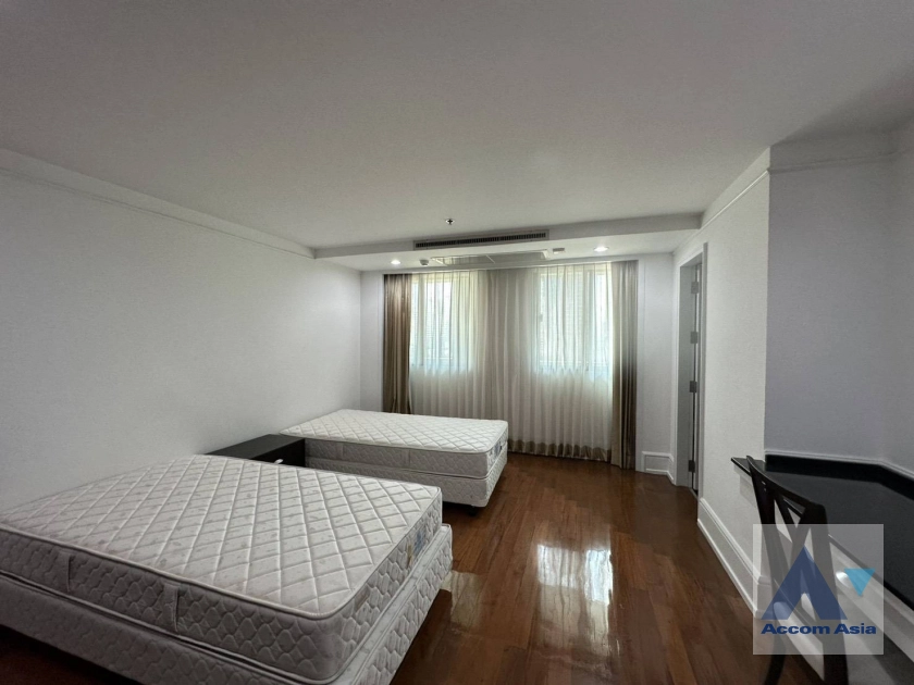 14  3 br Apartment For Rent in Sukhumvit ,Bangkok BTS Nana at Charming view of Sukhumvit AA45421