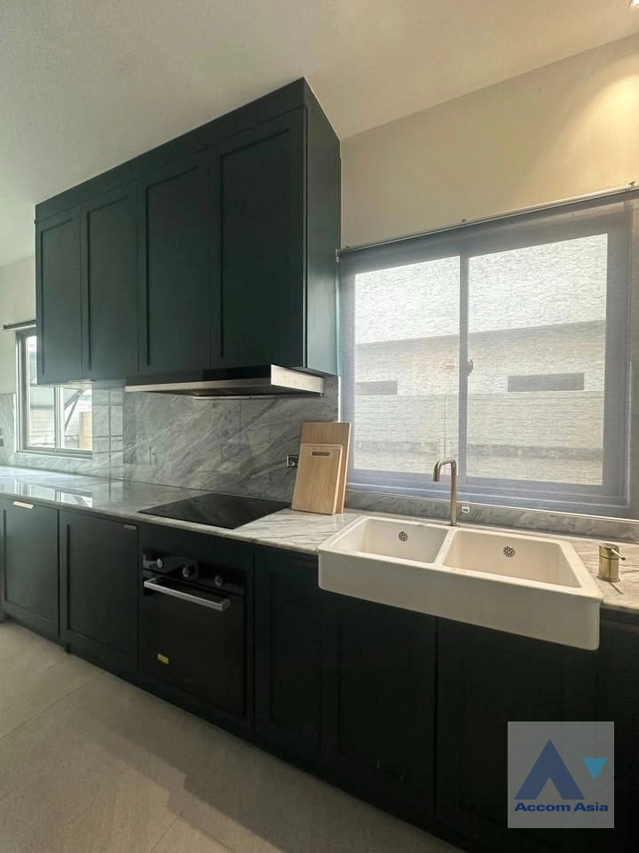  1  3 br House for rent and sale in Latkrabang ,Bangkok  at Perfect Place Rama 9-Krungthep Kreetha AA45425