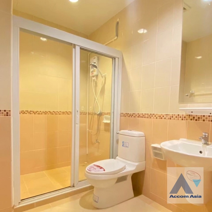 6  3 br Townhouse For Rent in Sukhumvit ,Bangkok  at Baan Klang Muang Luzern AA45426