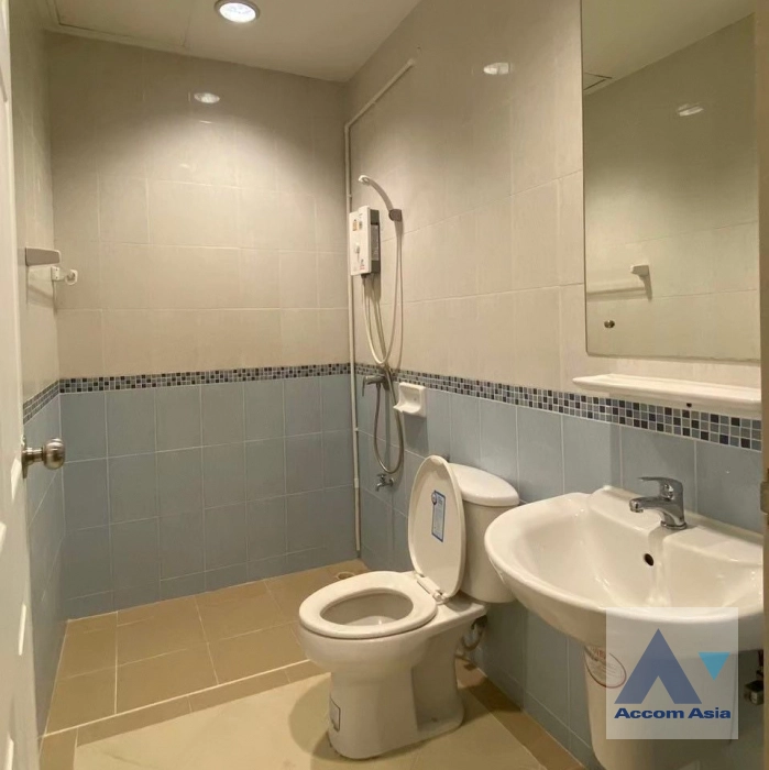 7  3 br Townhouse For Rent in Sukhumvit ,Bangkok  at Baan Klang Muang Luzern AA45426