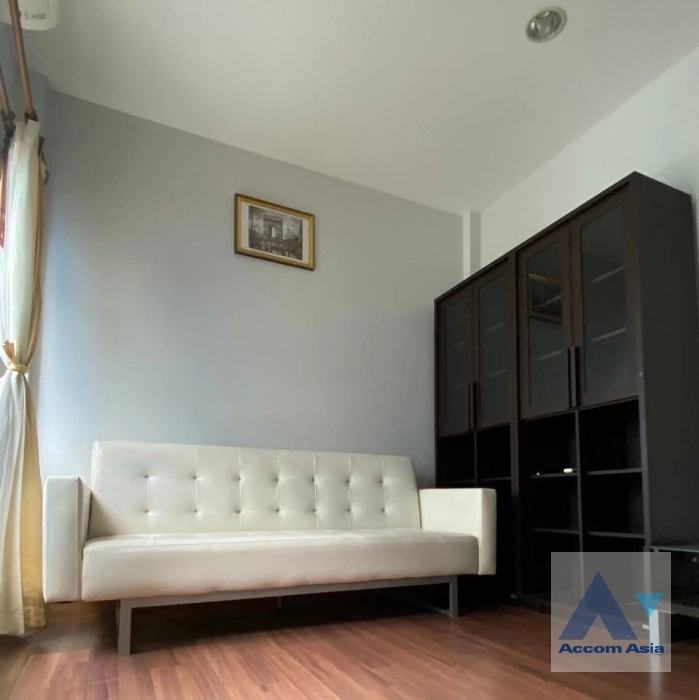  Baan Klang Muang Luzern Townhouse  3 Bedroom for Rent   in Sukhumvit Bangkok