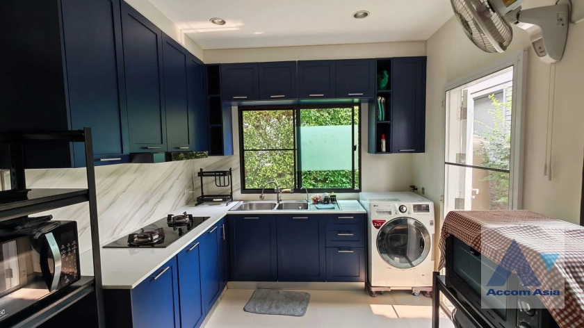 unitFully Furnished |  3 Bedrooms  House For Rent & Sale in Samutprakan, Samutprakan  (AA45443)