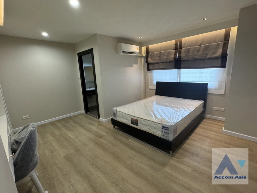 4  4 br Condominium for rent and sale in Sukhumvit ,Bangkok BTS Phrom Phong at D.S. Tower 1 AA45447
