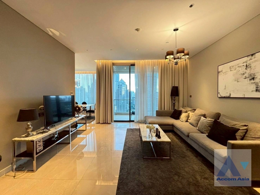 unit 2 Bedrooms  Condominium For Rent & Sale in Ploenchit, Bangkok  near BTS Chitlom (AA45451)