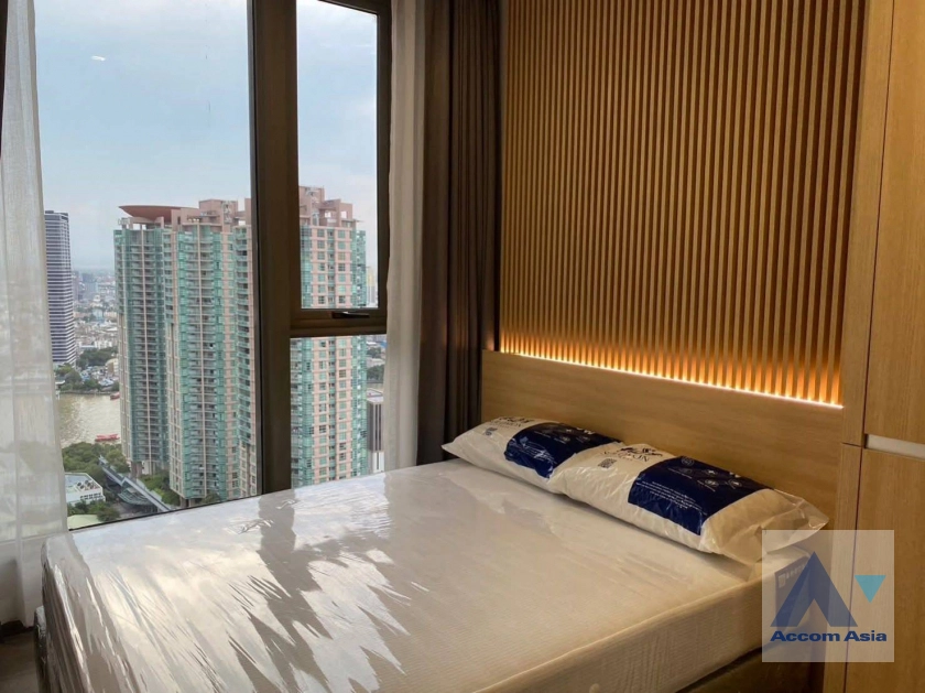unit 1 Bedroom  Condominium For Rent & Sale in Rama 3, Bangkok  near BTS Saphan Taksin (AA45456)