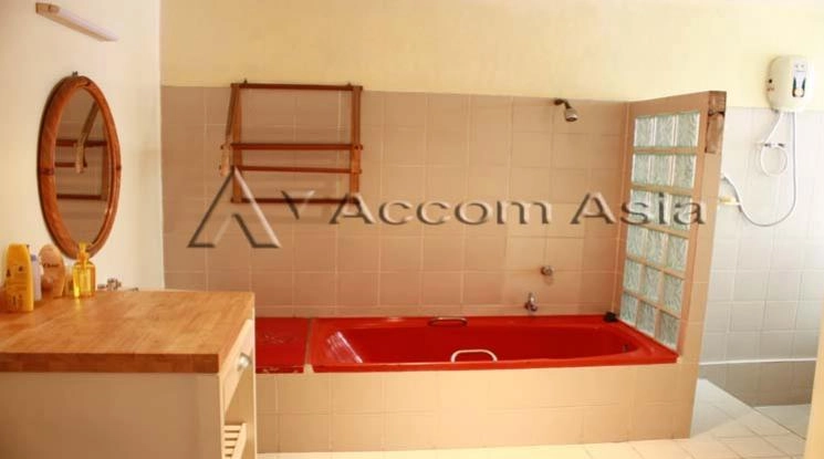 9  2 br Townhouse For Rent in Sukhumvit ,Bangkok BTS Asok - MRT Sukhumvit 11004001