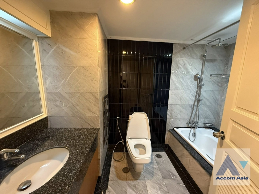 9  1 br Condominium For Rent in Sukhumvit ,Bangkok MRT Sukhumvit - BTS Asok at Lake Avenue AA45461