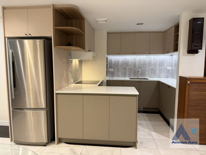 unitNewly renovated, Fully Furnished |  1 Bedroom  Condominium For Rent in Sukhumvit, Bangkok  near MRT Sukhumvit - BTS Asok (AA45461)