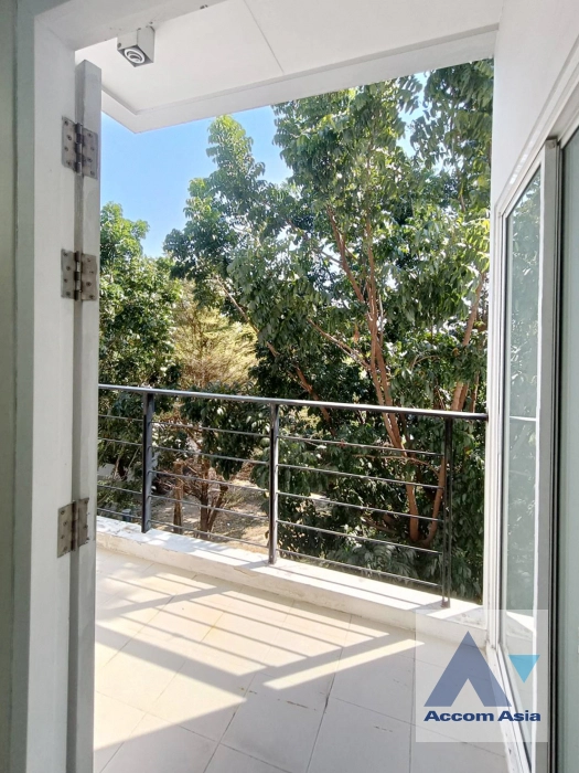 10  2 br Building for rent and sale in Pattanakarn ,Bangkok  at H Cape Biz Plus Wongwaen-Onnut AA45466