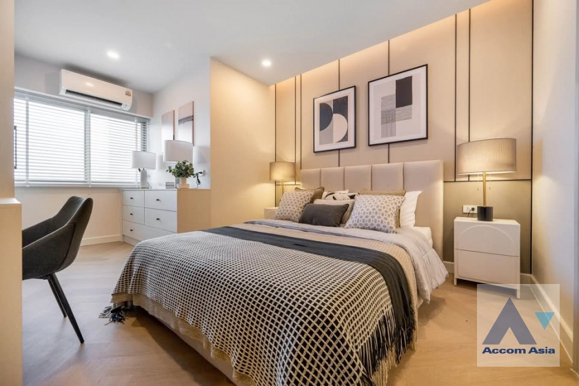 20  2 br Condominium For Sale in Sathorn ,Bangkok BRT Thanon Chan at The Executive Regent AA45474