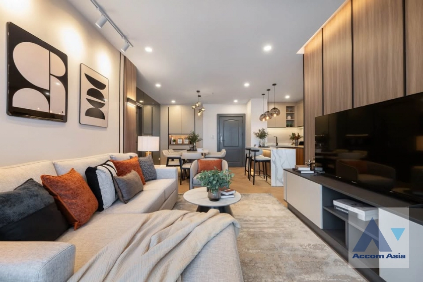 4  2 br Condominium For Sale in Sathorn ,Bangkok BRT Thanon Chan at The Executive Regent AA45474