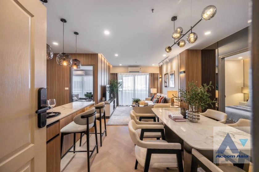 7  2 br Condominium For Sale in Sathorn ,Bangkok BRT Thanon Chan at The Executive Regent AA45474