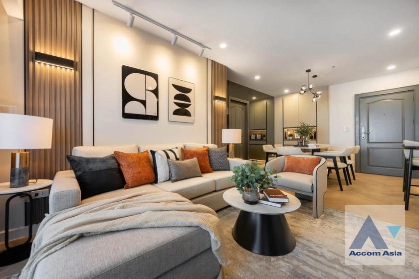  1  2 br Condominium For Sale in Sathorn ,Bangkok BRT Thanon Chan at The Executive Regent AA45474