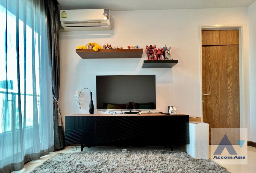  1  1 br Condominium For Sale in Ratchadaphisek ,Bangkok MRT Phetchaburi at Supalai Premier at Asoke AA45542