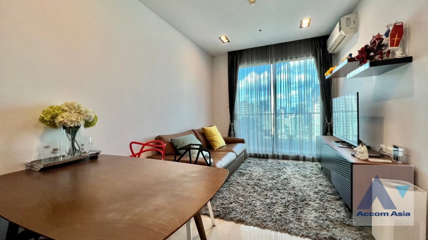  2  1 br Condominium For Sale in Ratchadaphisek ,Bangkok MRT Phetchaburi at Supalai Premier at Asoke AA45542
