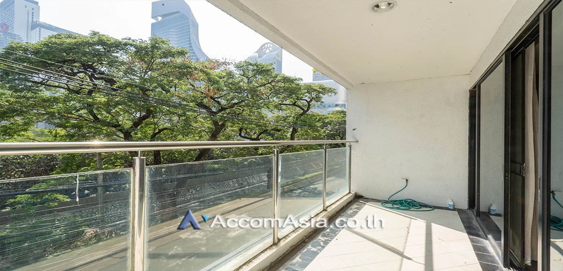 unit 2 Bedrooms  Condominium For Rent in Ploenchit, Bangkok  near BTS Chitlom (25999)