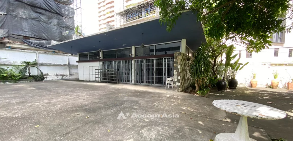 6  3 br House For Rent in Sukhumvit ,Bangkok MRT Queen Sirikit National Convention Center 10002801