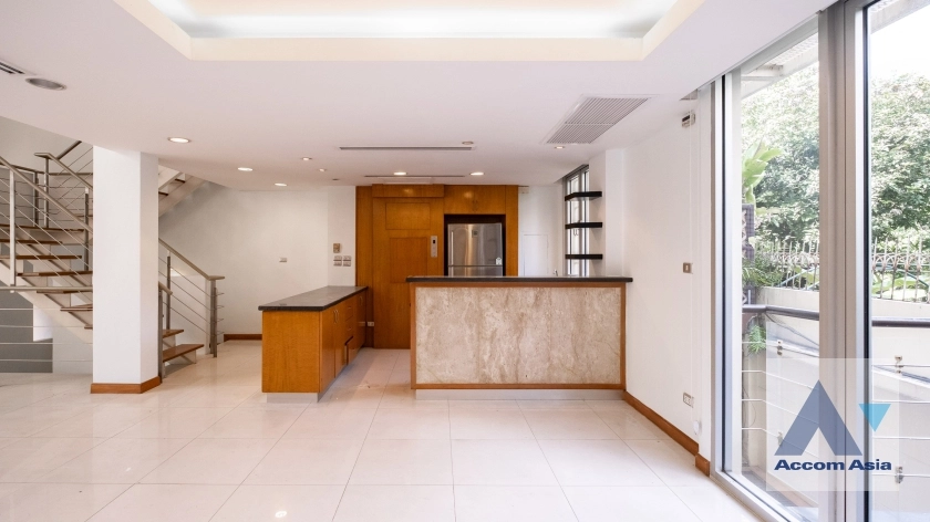 4  3 br Townhouse for rent and sale in Sathorn ,Bangkok BTS Chong Nonsi - MRT Khlong Toei at The Loft 11004503