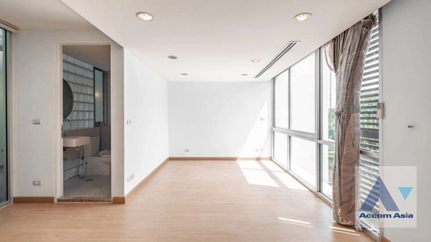 15  3 br Townhouse for rent and sale in Sathorn ,Bangkok BTS Chong Nonsi - MRT Khlong Toei at The Loft 11004503