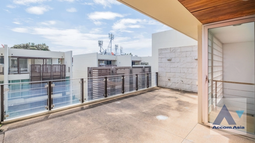 22  3 br Townhouse for rent and sale in Sathorn ,Bangkok BTS Chong Nonsi - MRT Khlong Toei at The Loft 11004503