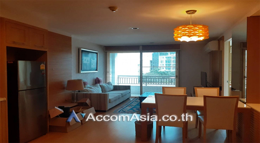 unit 2 Bedrooms  Condominium For Rent in Sukhumvit, Bangkok  near BTS Ekkamai (26093)