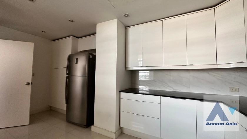 9  4 br Condominium For Rent in Sukhumvit ,Bangkok BTS Ekkamai at La Cascade 26102