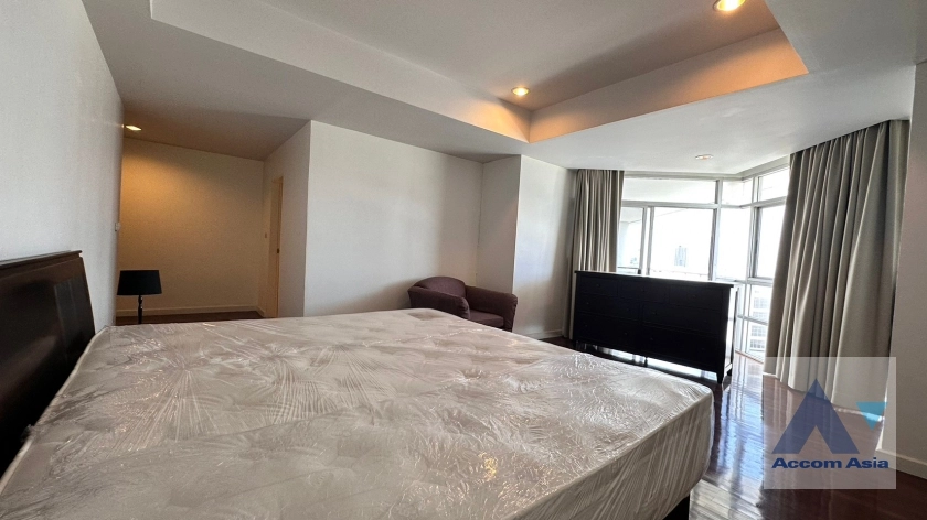 11  4 br Condominium For Rent in Sukhumvit ,Bangkok BTS Ekkamai at La Cascade 26102